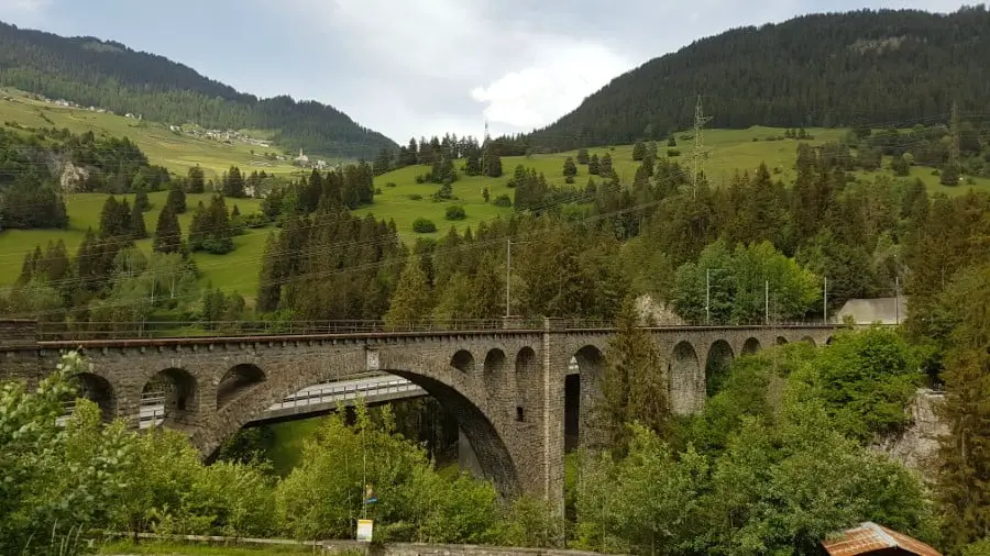 Solisbrücke auf der MTB Tour durchs Albulatal