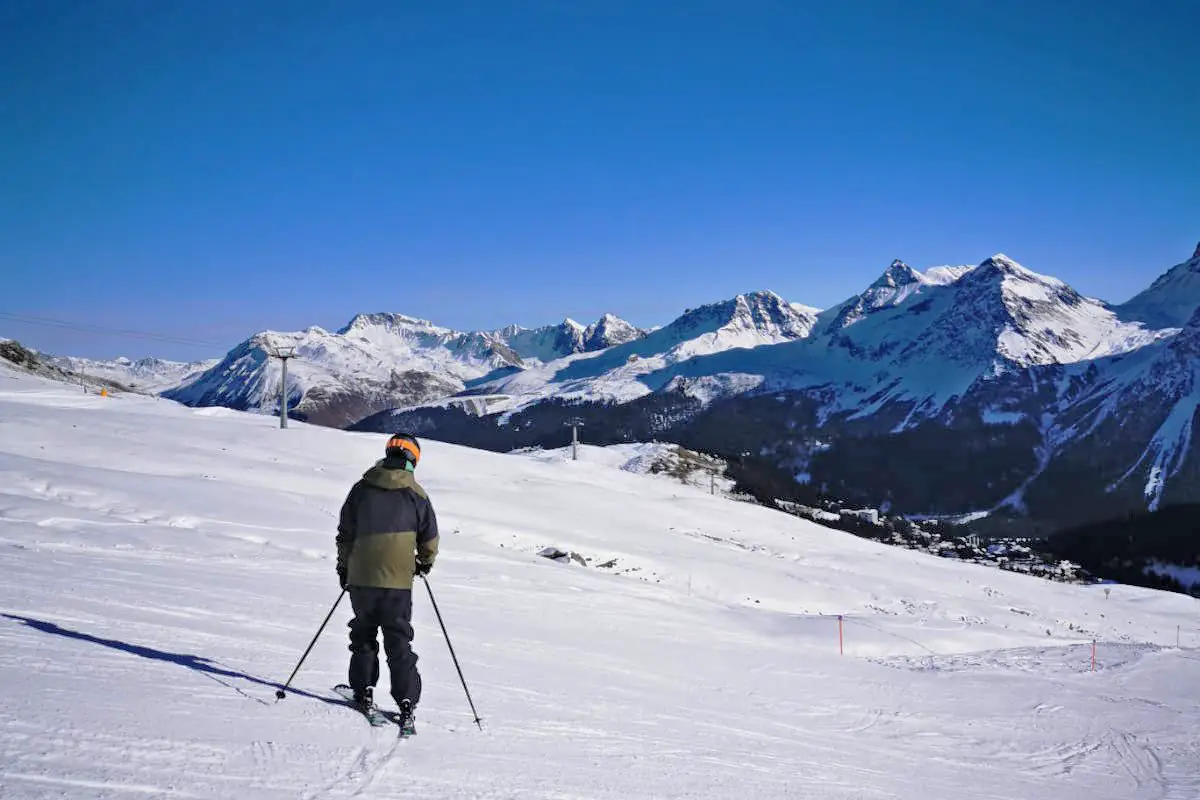 Skifahren im Skigebiet Arosa Lenzerheide, Schweiz